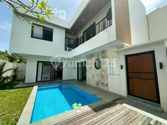 Ready For Sale Or Leasehold 3 B R Villa In Munggu Bali