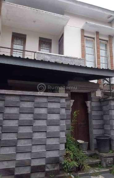 Rumah Gaya Bali Asri Dekat Bandara Adisucipto Kalasan Sleman Yogyakarta SHM PBG