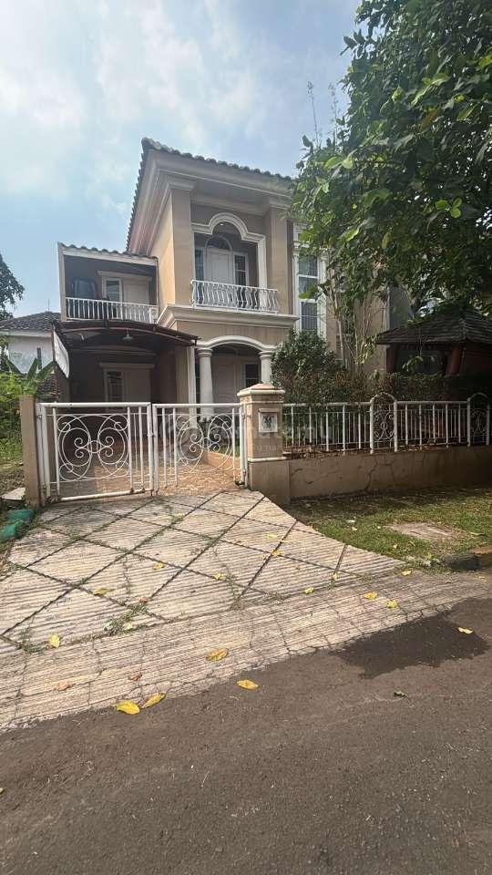 Rumah BSD Puspita loka jl Gardenia Tangerang 