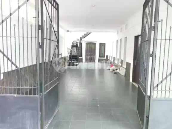 Di Sewakan bisa Rumah Siap Huni untuk Kantor dan Tempat Tinggal Jl Cirebon Menteng Jakarta Pusat