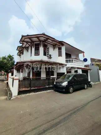 Rumah Hook Murah Bagus Dalam Komplek di Jatiwaringin Asri Bekasi