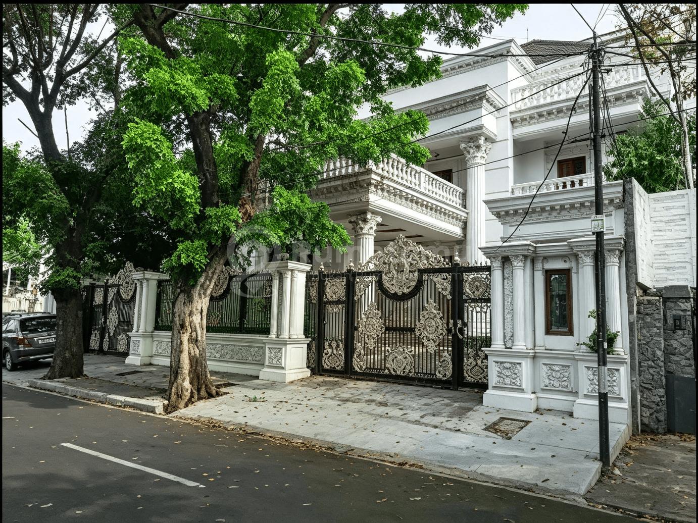 Rumah Mewah di Jantung Kota Jakarta Dkt Cikini Raden Menteng