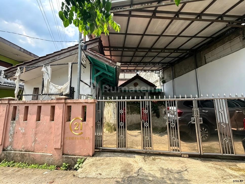 Dijual Rumah Siap Huni Lokasi Strategis Cocok untuk Usaha di Jagakarsa Jaksel