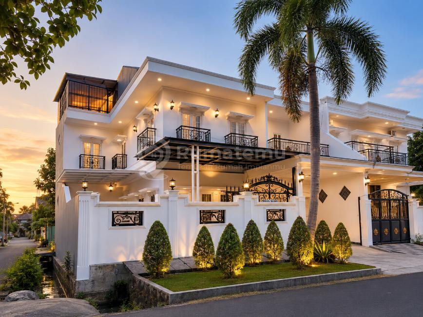 RUMAH JOGLO HUNIAN NYAMAN DESIGN MODERN JAKARTA BARAT