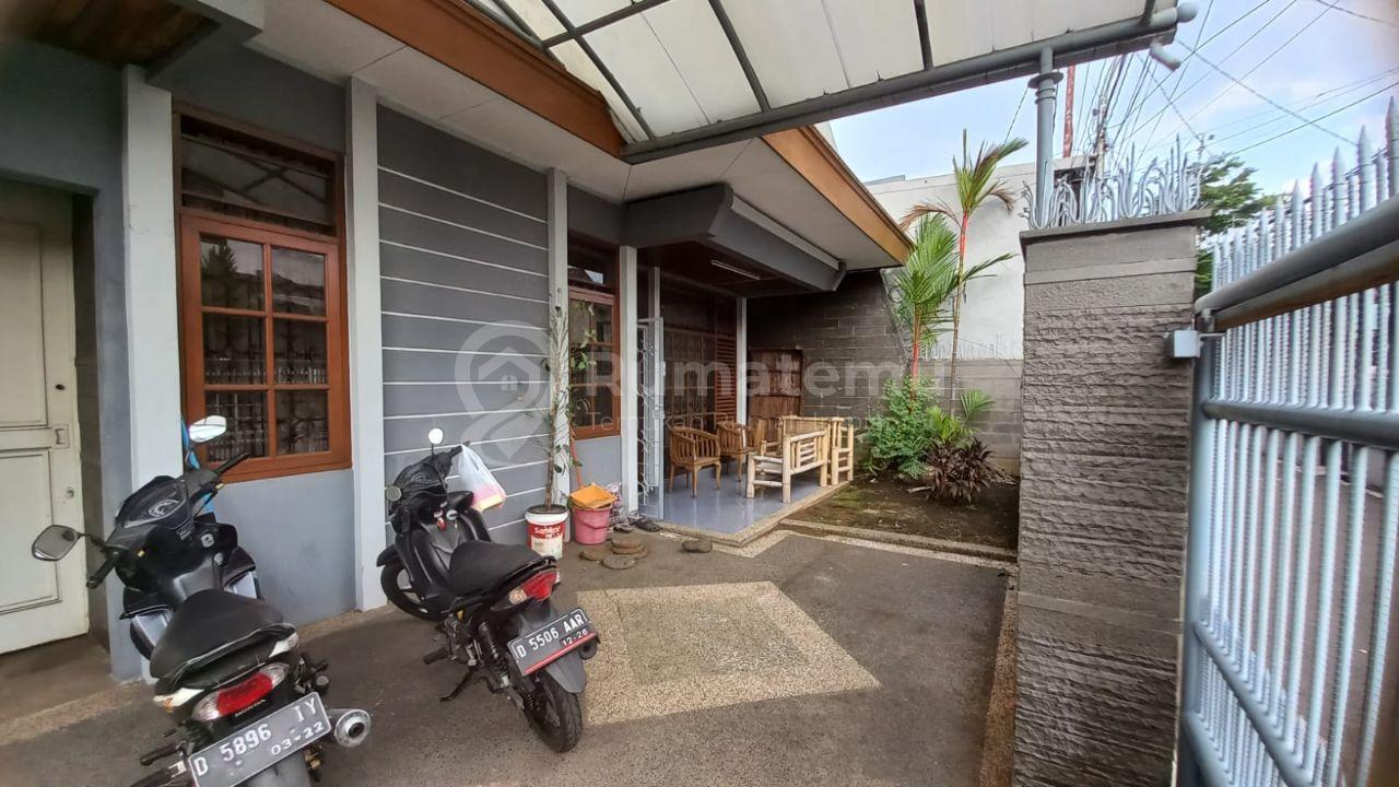 DISEWAKAN RUMAH LUAS DEKAT PUNGKUR SIAP HUNI