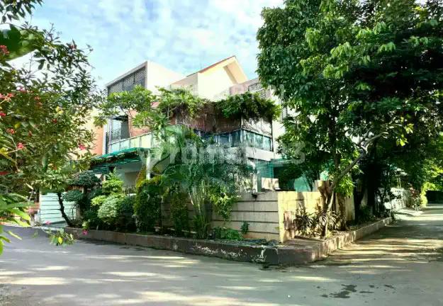 Rumah Mewah di Billymoon Duren Sawit Pondok Kelapa Jakarta Timur