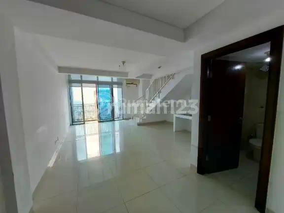 Soho Podomoro City Office Space For Rent Mid Floor With City View