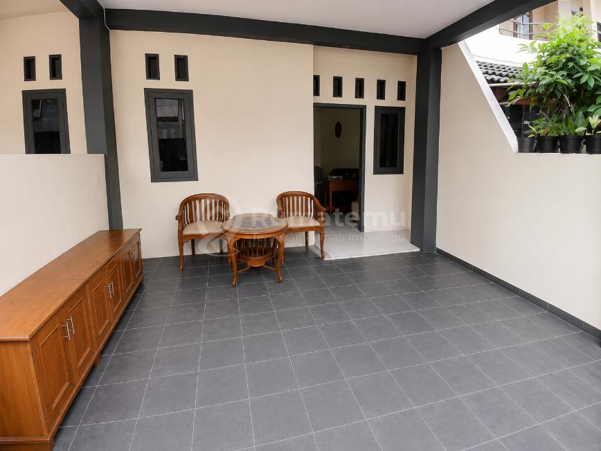 Jual rumah minimalis di pondok kelapa duren sawit 