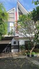 Sewa Rumah Cluster Townhouse dengan Swimming Pool di Bangka, Mampang Prapatan, Jakarta Selatan