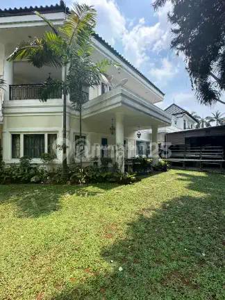 Dijual Rumah Bagus Siap Huni di Jl. Wijaya, Jakarta Selatan