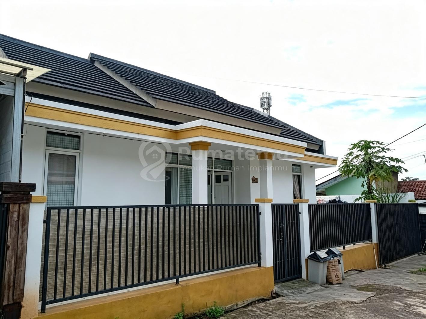 Jual Rumah 1 Lantai Cikadut Dekat Cicaheum, Arcamanik, Bandung