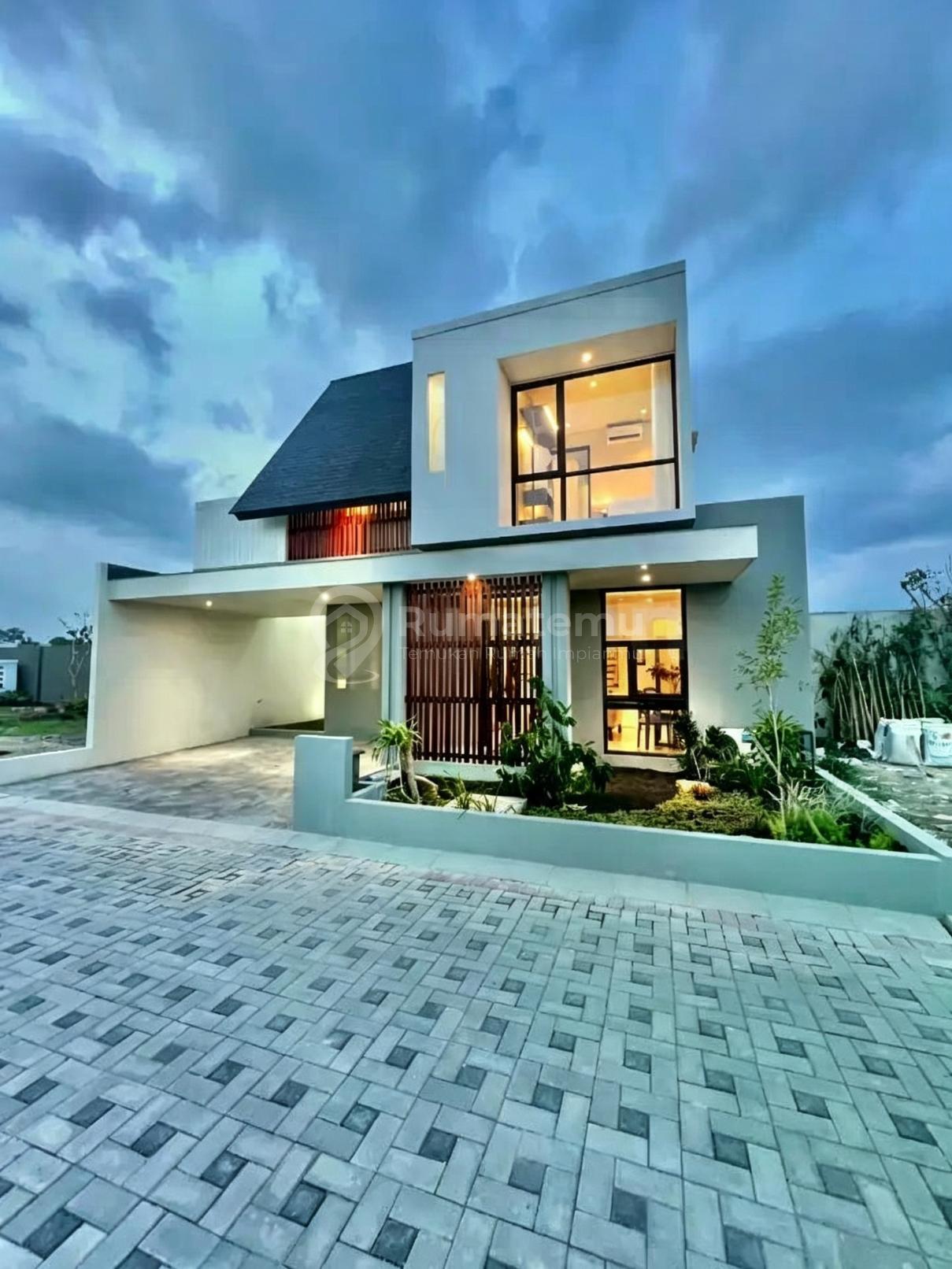 RUMAH BARU EKSKLUSIF GRAND VISTA RUBY