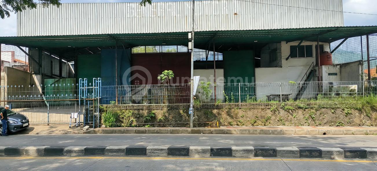 Dijual Gudang Strategis Lt 561 Main Road Cicalengka Nagreg Kab Bandung