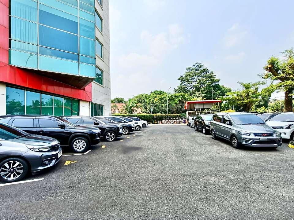 Dijual cepat gedung kantor di TB Simatupang Jaksel 