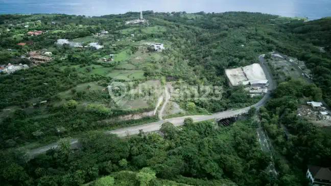 L-1017 Prime Land For Sale In Bukit Area, Just Minutes From Green Bowl Beach