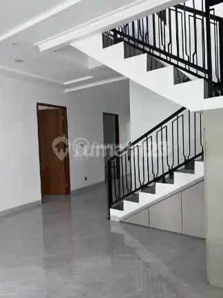 Dijual Rumah Baru Siap Huni Di Graha Raya Bintaro Tangerang Selatan