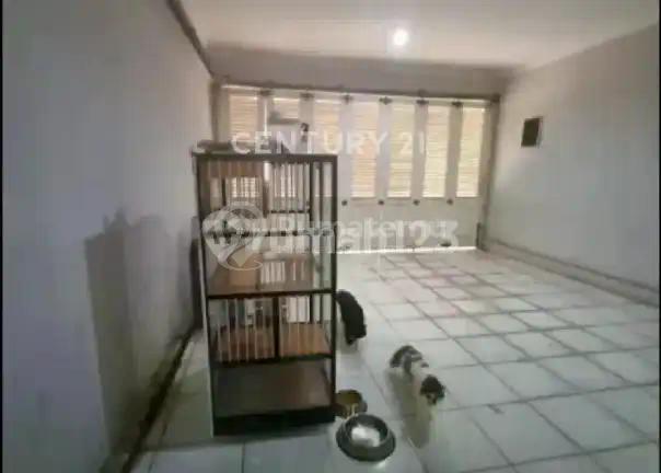 Rumah Mewah dan Nyaman di Kawasan Strategis Bangka - Kemang
