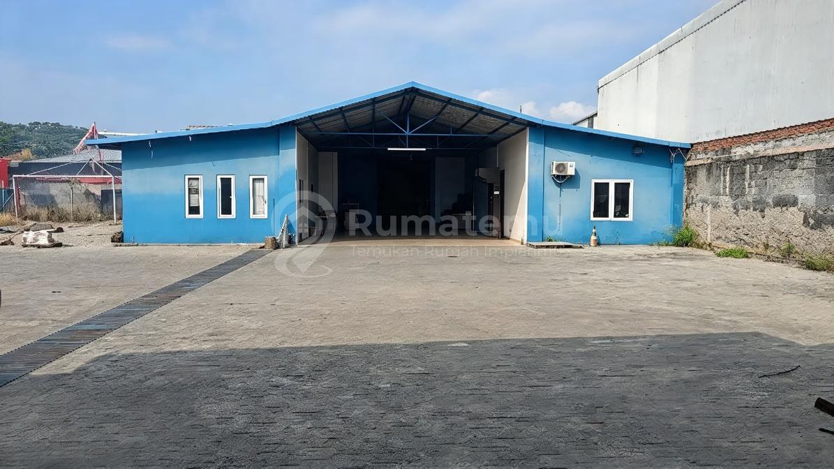 Dijual Ruko Strategis Parkiran Luas Cocok untuk Usaha Lokasi Strategis