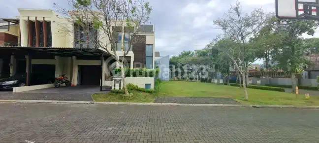 Dijual Kavling Hoek Greenwich