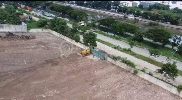 Jual/Sewa Lahan Luas Pimggir Jalan Jalan Lebar Ada Akses Container 2 Jalur di Ujung Menteng Jakarta Timur Perbatasan Bekasi-Jakarta Timur