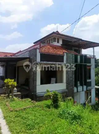 Disewakan Rumah2 Lantai di Awiligar Bandung Utara