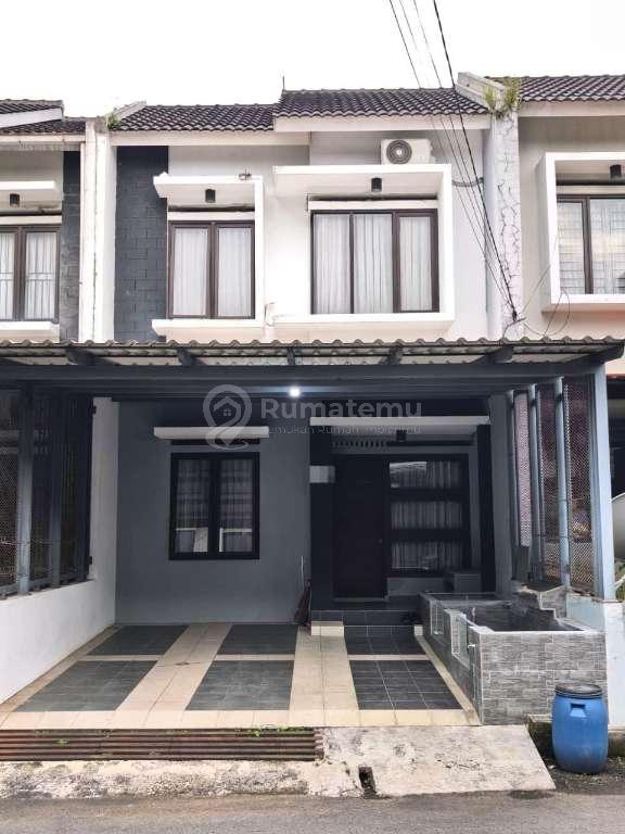 RUMAH 2 LANTAI DAN SIAP HUNI YANG LOKASI NYA DI GALLERY WEST SUDIRMAN CIBEUREUM