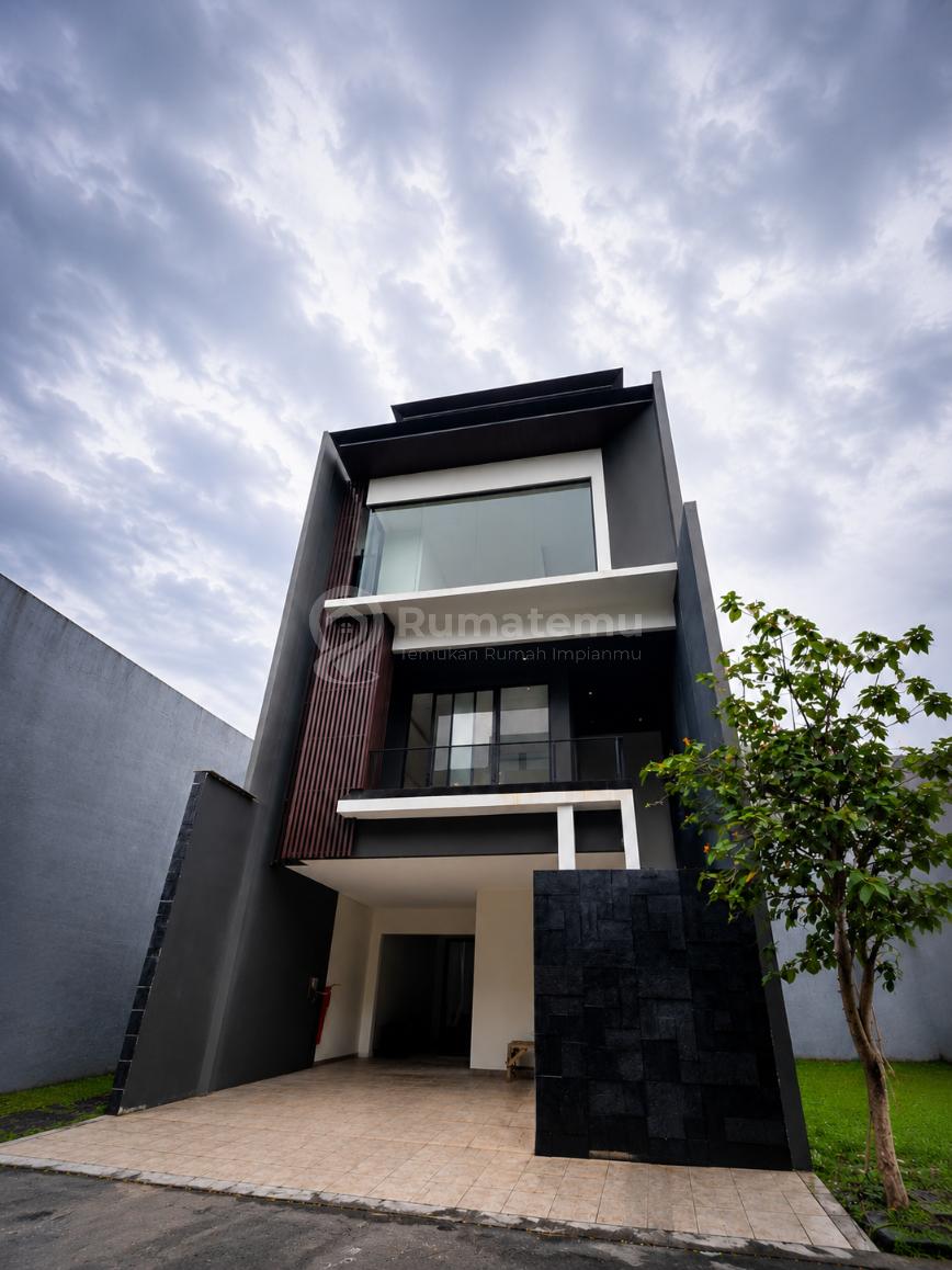 Rumah Mewah Permata Buana Puri dijual luas 144 meter Bangunan Baru Siap Huni 