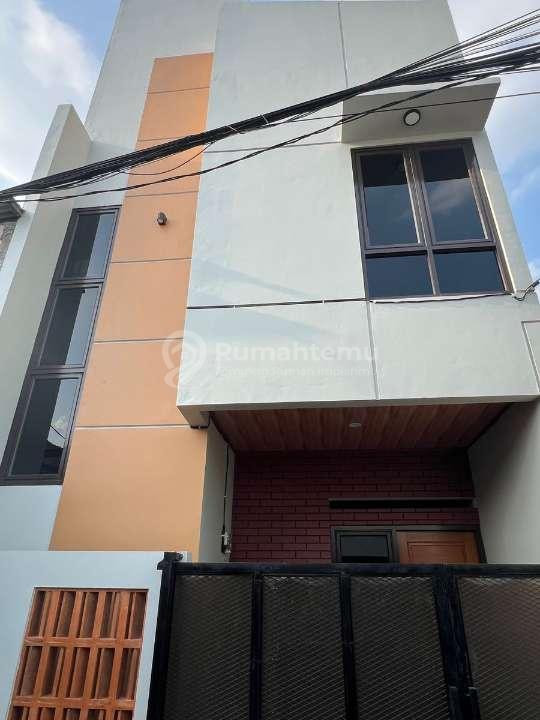Dijual Rumah Baru Akses Jalan Motor Di Utan kayu Matraman Jakarta Timur 