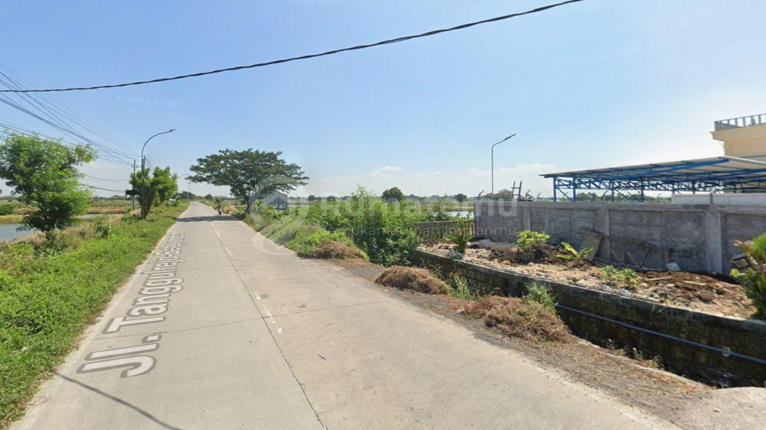 Tanah Komersial dan Pergudangan Jl Betoyoguci Manyar Gresik