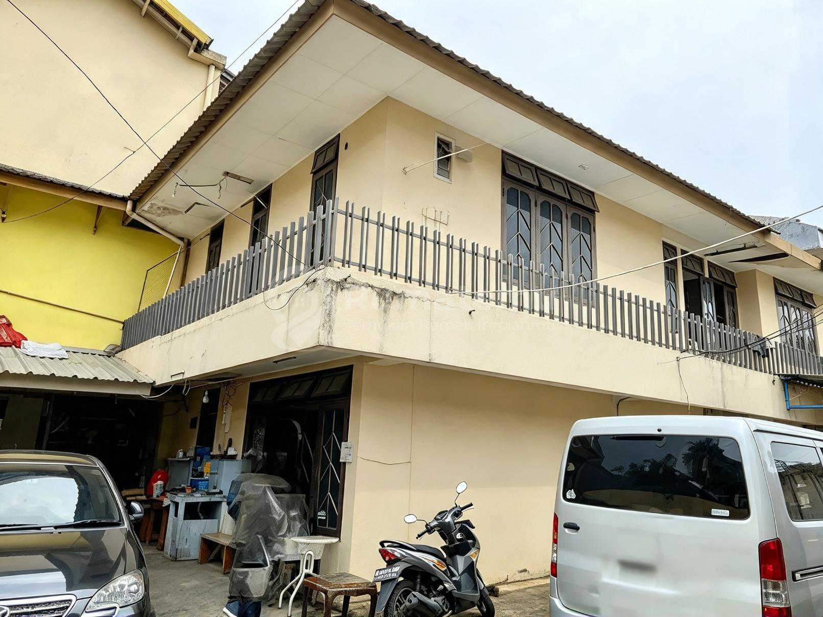 Dijual Rumah Usaha Strategis Kos2an Di Pondok Pinang