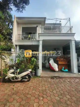 Rumah Pojok Bagus Ada Kolam Renang Dalam Cluster Di Mustika Jaya