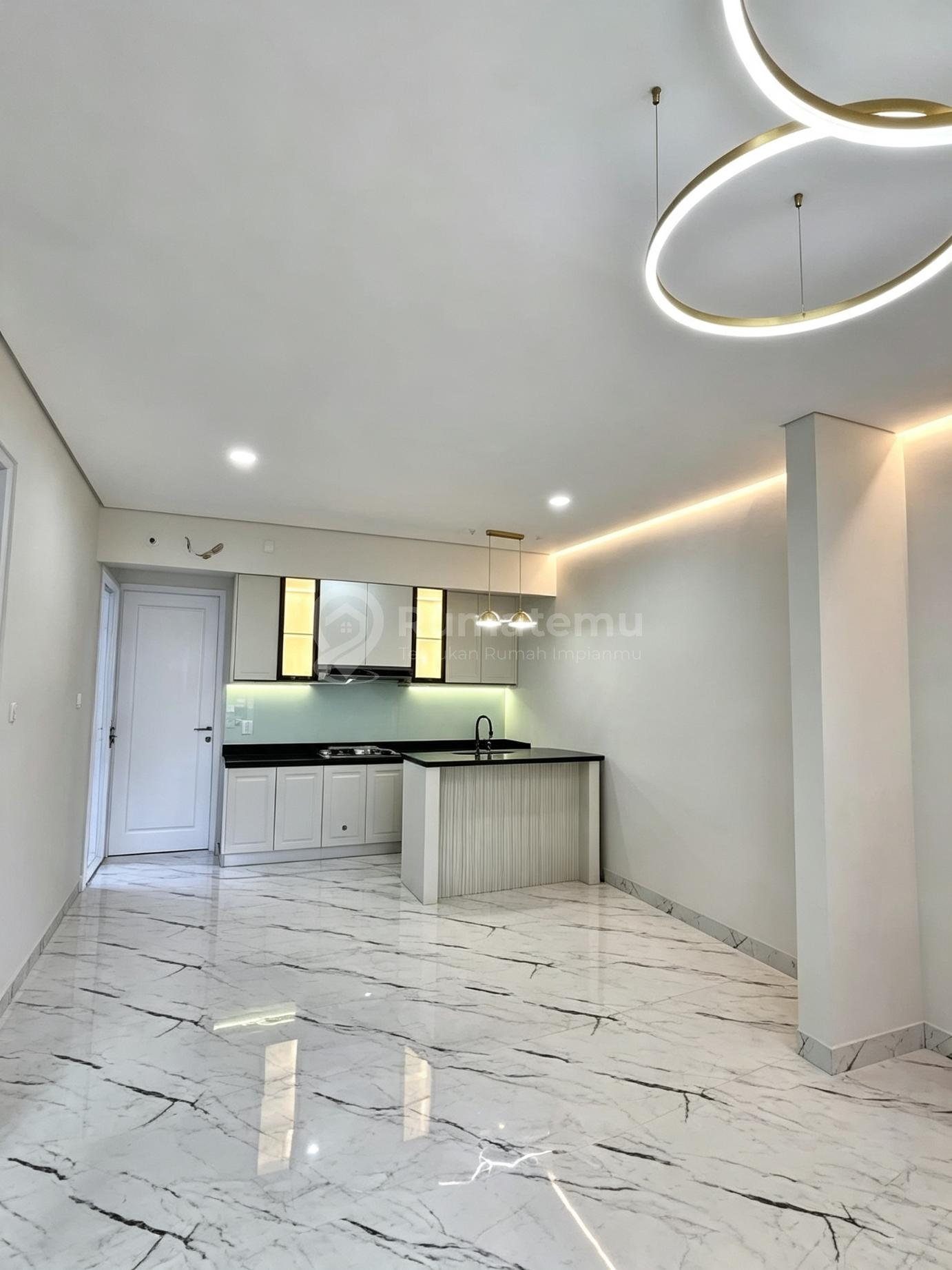 Dijual Rumah Cantilk Dn Asri di Delatinos BSD