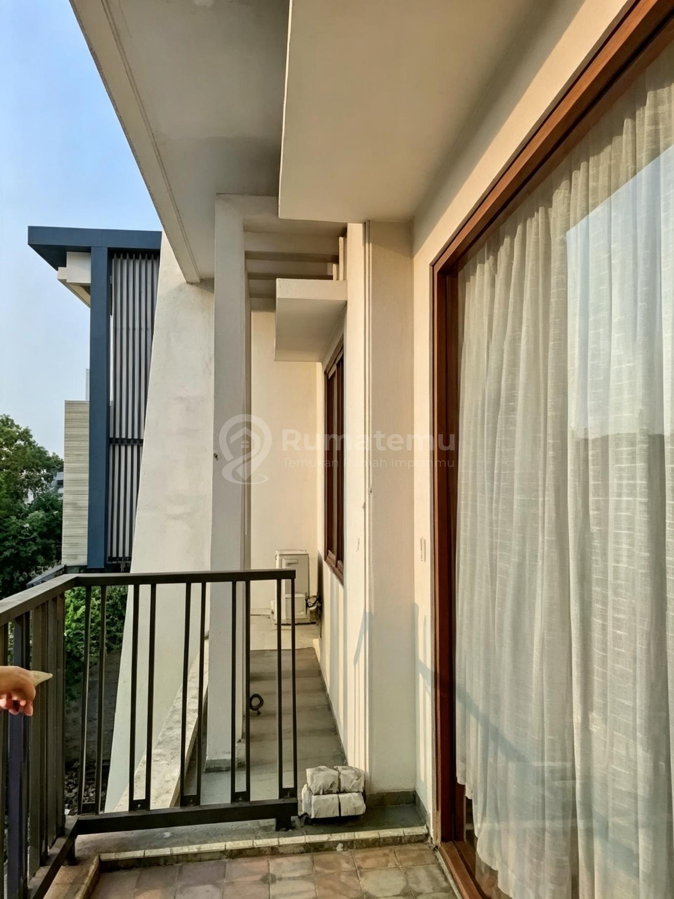 Rumah murah 2 lt siap huni di Gading Residence pelangi hijau