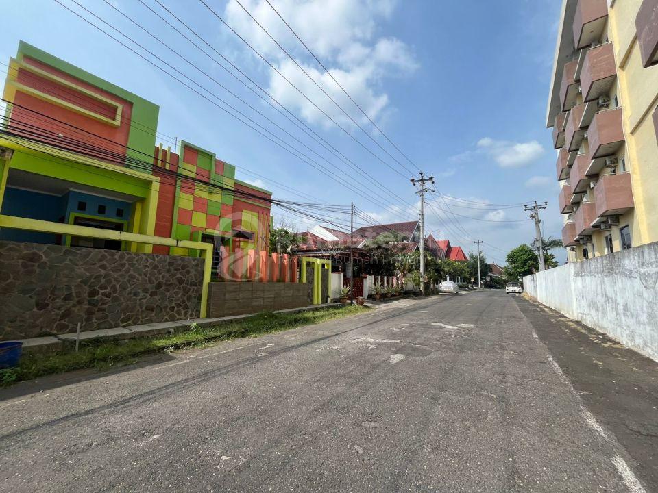 Rumah Baru Semifurnisehd di Srondol Asri Banyumanik Semarang
