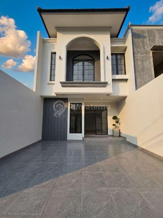 American Classic House Dalam Komplek Billymoon Pondok Kelapa Jaktim 