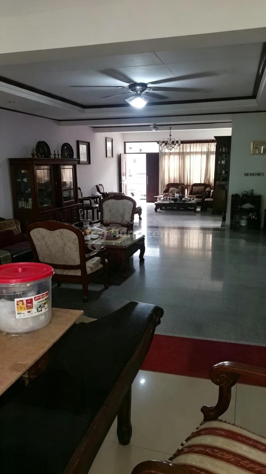 Rumah Super Adem di Area Tanah Kusir, 150 Meter ke Veteran Raya
