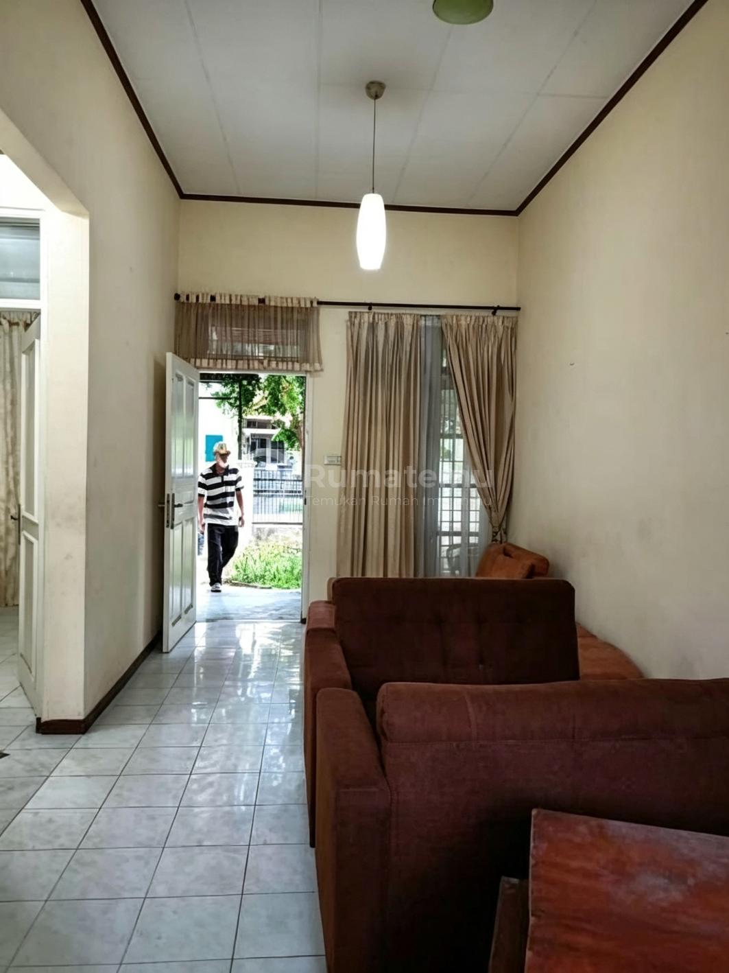Dijual rumah di Perumahan Banjar Wijaya Akses 2 jalan mobil , Cipondoh, Tangerang