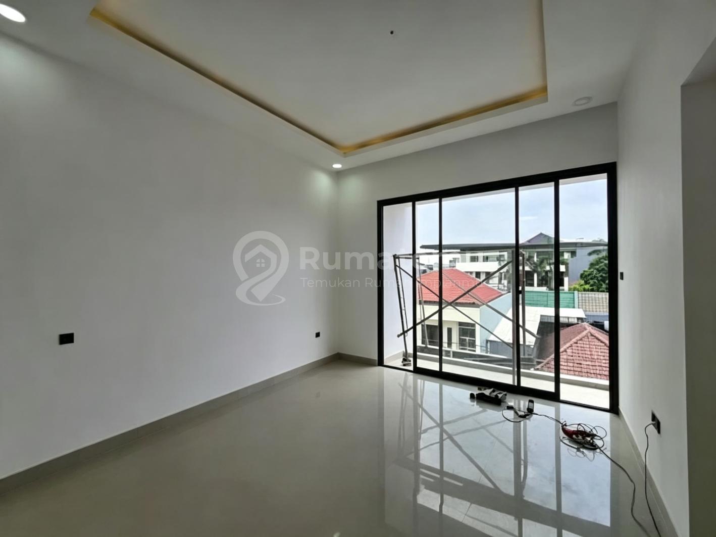 Dijual Rumah Baru Renov dengan 2 Dapur @Citra Garden 5