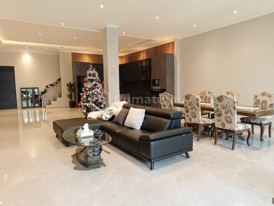FOR SALE – Lux American Classic di Cluster Favorit Mekarwangi