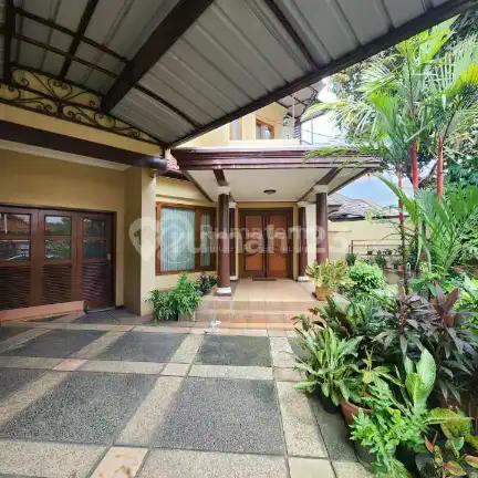 Rumah cantik siap transaksi hadap timur Pejaten Indah Jakarta Selatan