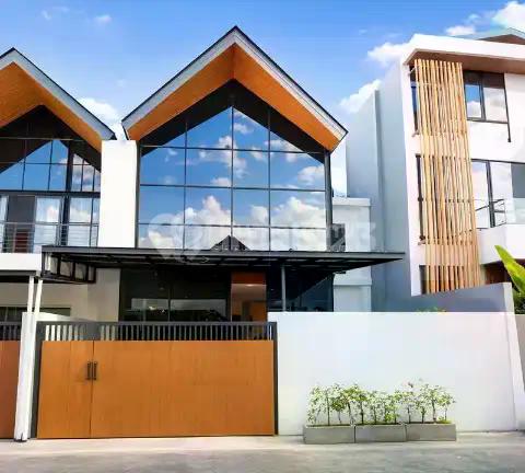 Rv-3339 Freehold 4Br Villa For Sale In Seminyak - Modern Design, Prime Location