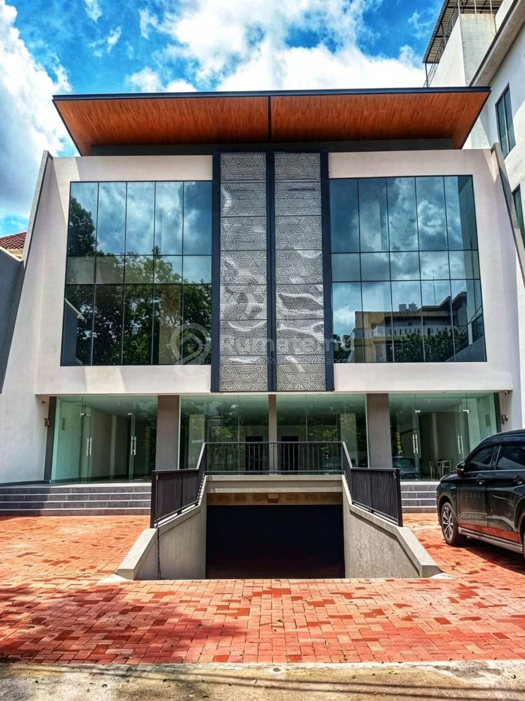 Jual Gedung Soho Baru di Area Duren Sawit, Jakarta Timur 