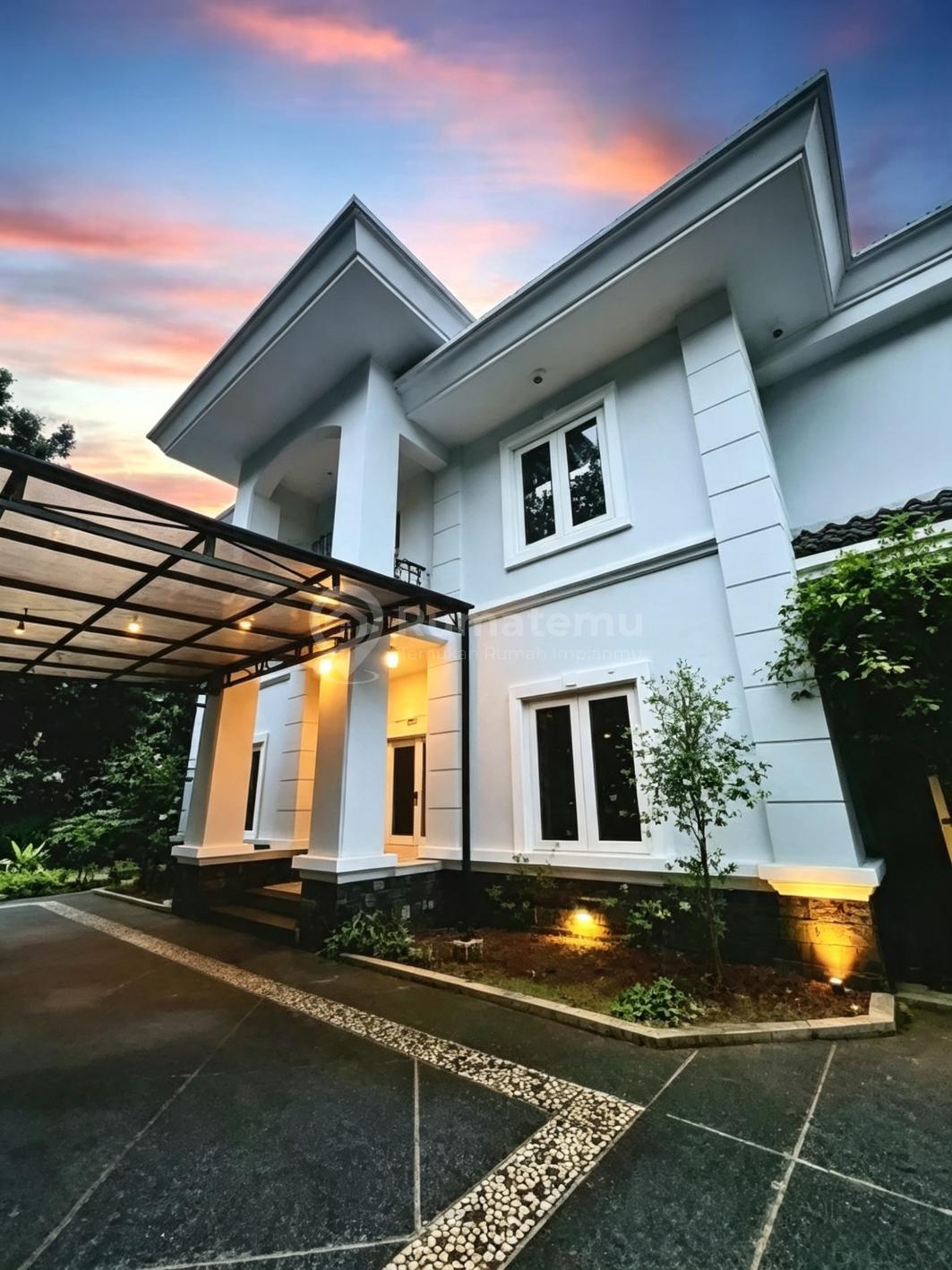 Rumah Bagus Mewah di Kebayoran Baru Jakarta Selatan