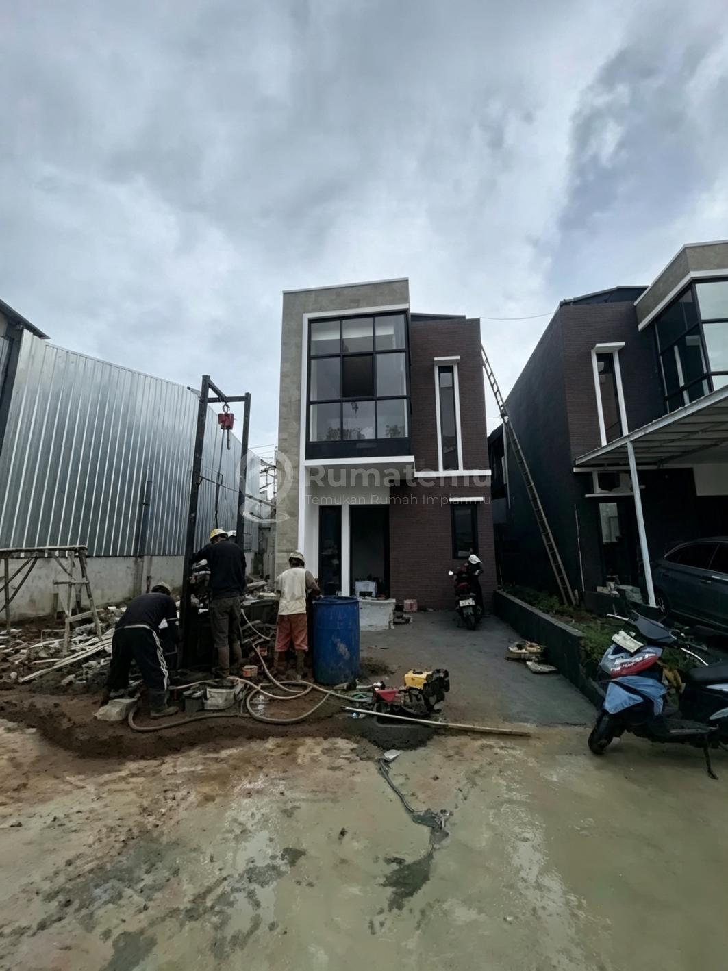 Rumah Baru Dalam Cluster di Cikunir Bekasi