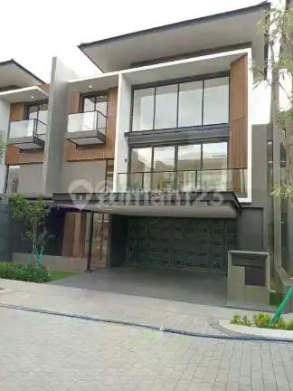 Termurah di Laurel , Rumah di Navapark, Brand New, Rumah Mewah, Dekat Botanical, View Danau
