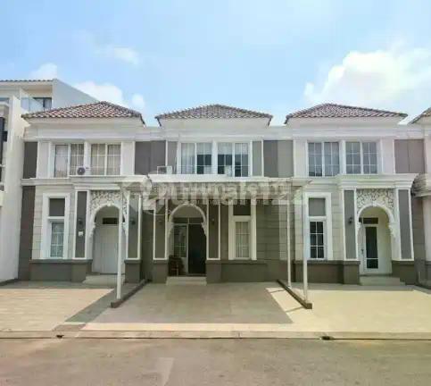 Dijual Rumah 2 Lantai Menaggio Village Gading Serpong Sudah Renov