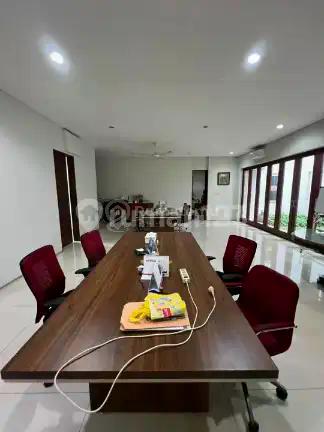 RUMAH DI KEBAYORAN BARU!
