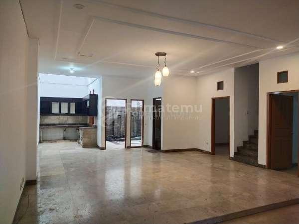 Jual Rumah Batununggal Indah Dekat Suryalaya, Kiaracondong Bandung