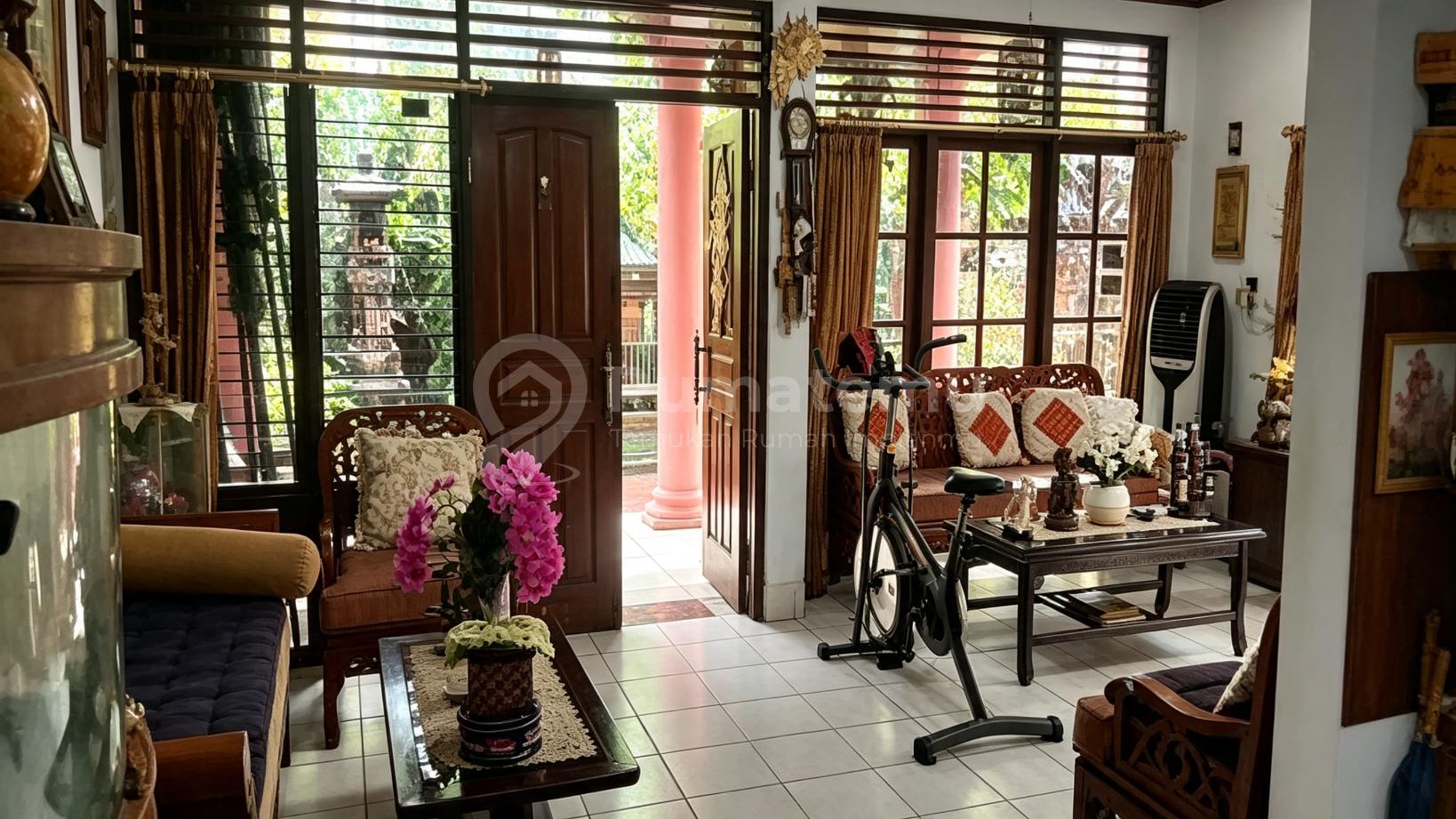 Dijual rumah Furnished dalam gang motor di Cipinang Muara, Jatinegara