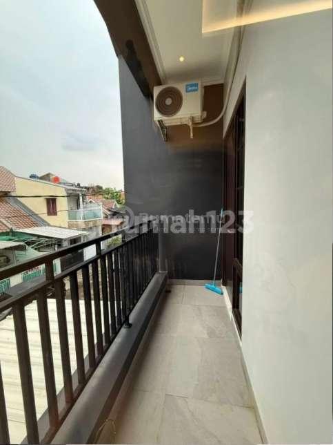 rumah bagus di jakarta